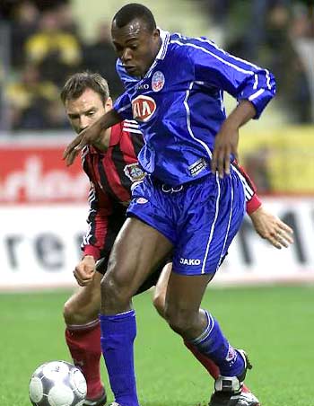 亚洲杯的参 亚洲杯的参